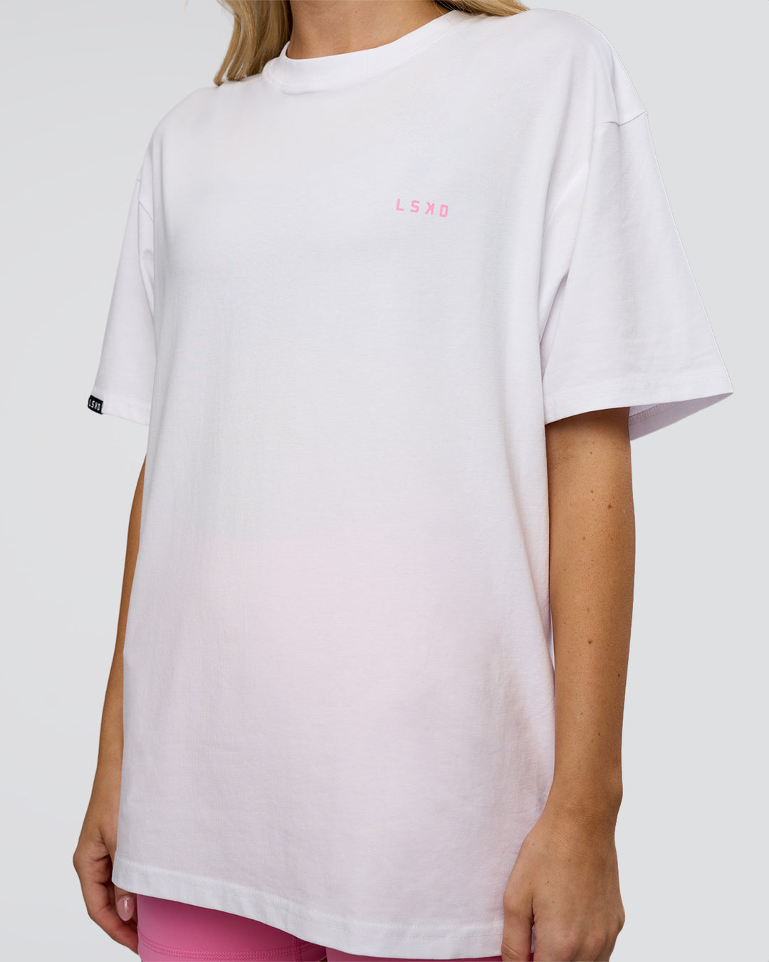 Woman wearing Dare To Think FLXCotton Tee Oversize - White-Candy Pink | Model:Leilani | Size:XS - view 9