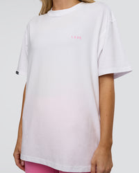 Woman wearing Dare To Think FLXCotton Tee Oversize - White-Candy Pink | Model:Leilani | Size:XS | Thumbnail Index: 8