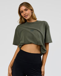 Woman wearing Everyday Elevation FLXCotton Oversized Tee - Carbon Green Washed -White | Model:Leilai | Size:XS | Thumbnail Index: 7