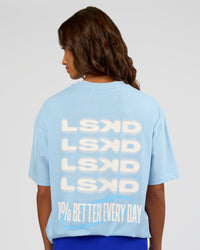 Woman wearing Everyday Elevation FLXCotton Oversized Tee - Open Air-Off White | Model:Dakota | Size:XS | Thumbnail Index: 3