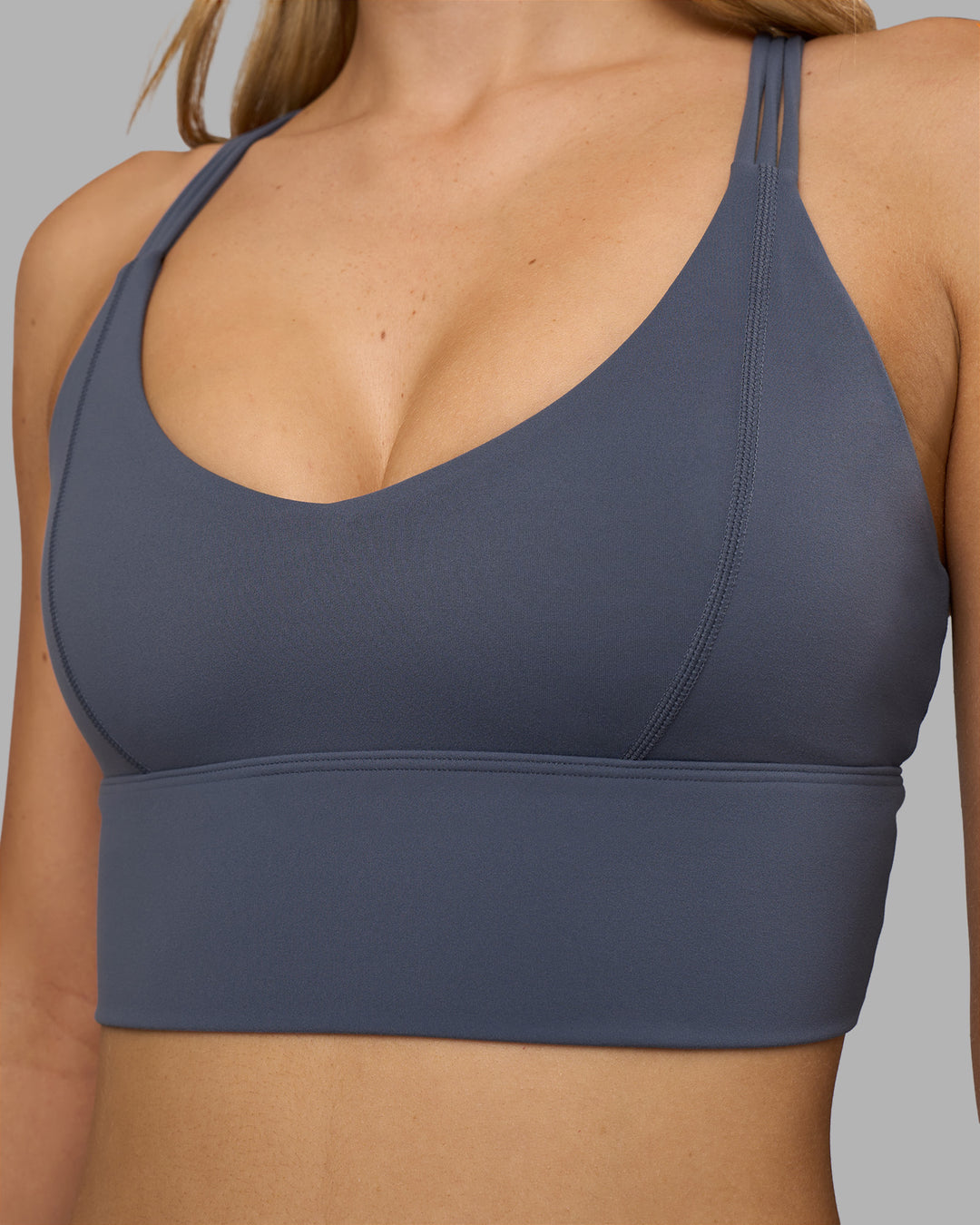 Woman wearing Flash Longline Sports Bra - Night Shadow | Model:Leilani | Size:XS - view 6
