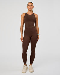 Woman wearing Flow Performance Tank 2.0 - Hot Chocolate | Model:Maja | Size:XS | Thumbnail Index: 4