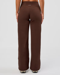 Model wearing Fusion V-Contour High-Rise Petite Pant - Hot Chocolate | Model:Issy | Size:XS | Thumbnail Index: 8