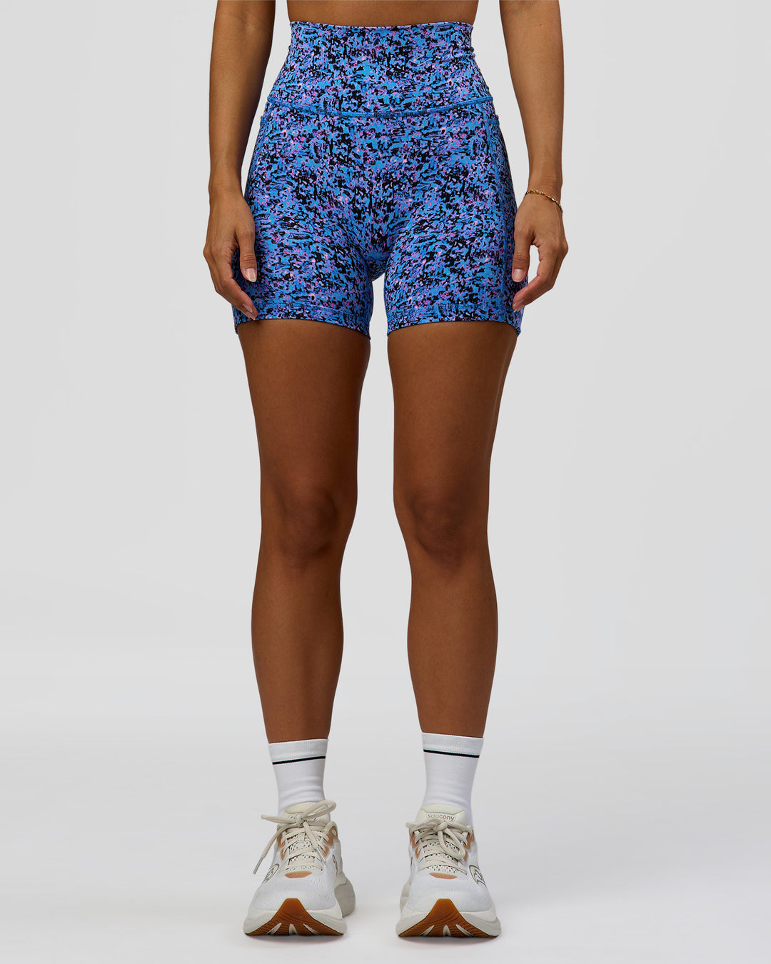 Woman Fusion V-Contour Ultra High-Rise X Short Pockets in Energy Print Blue Multi | Model:Brylee | Size:XS - view 2