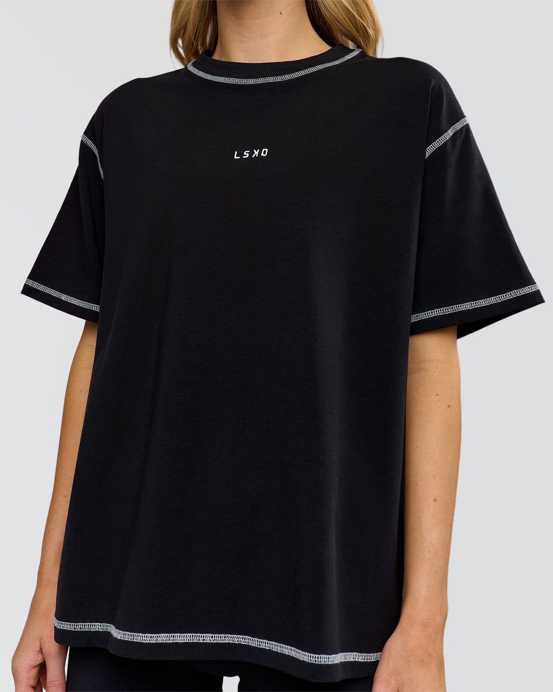 Woman wearing Go-To Contrast Oversized Heavyweight FLXCotton Tee - Black-White | Model:Leilani | Size:XS - view 5