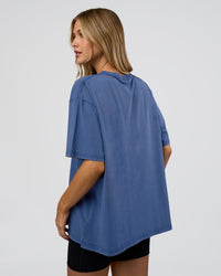 Woman wearing Go-To FLXCotton Oversized Tee - Midnight Blue Washed-White | Model:Leilani | Size:XS | Thumbnail Index: 2