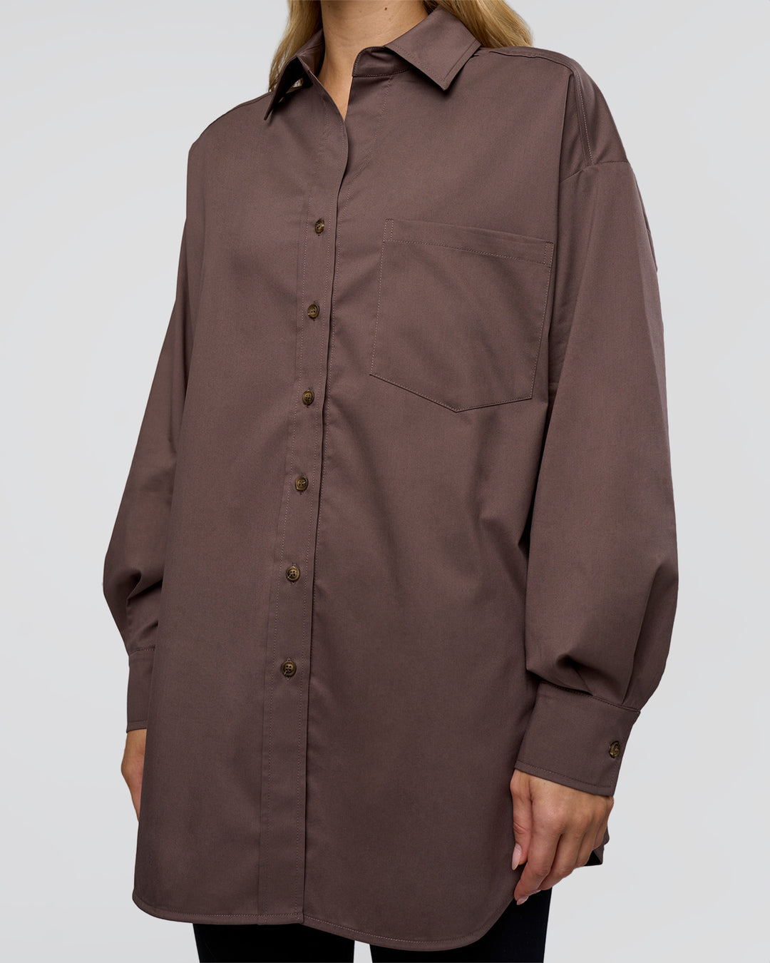Woman wearing Go-To Oversized Shirt - Cocoa | Model:Leilani | Size:XS - view 10