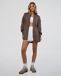 Woman wearing Go-To Oversized Shirt - Cocoa | Model:Leilani | Size:XS | Thumbnail Index: 1