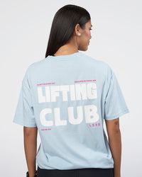 Woman wearing Lifting FLXCotton Oversized Tee - Blue Aura-Ultra Pink | Model:Rhiley | Size:XS | Thumbnail Index: 4