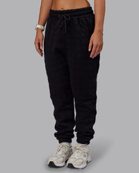 Woman wearing MVP Quilted Track Pant - Black-Geometric | Model:Lyss | SIze:XS | Thumbnail Index: 10