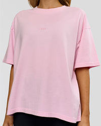 Woman wearing Memory in Motion Heavyweight Boxed Tee - Marshmallow Washed | Model:Leilani | Size:XS | Thumbnail Index: 15