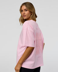 Woman wearing Memory in Motion Heavyweight Boxed Tee - Marshmallow Washed | Model:Leilani | Size:XS | Thumbnail Index: 11
