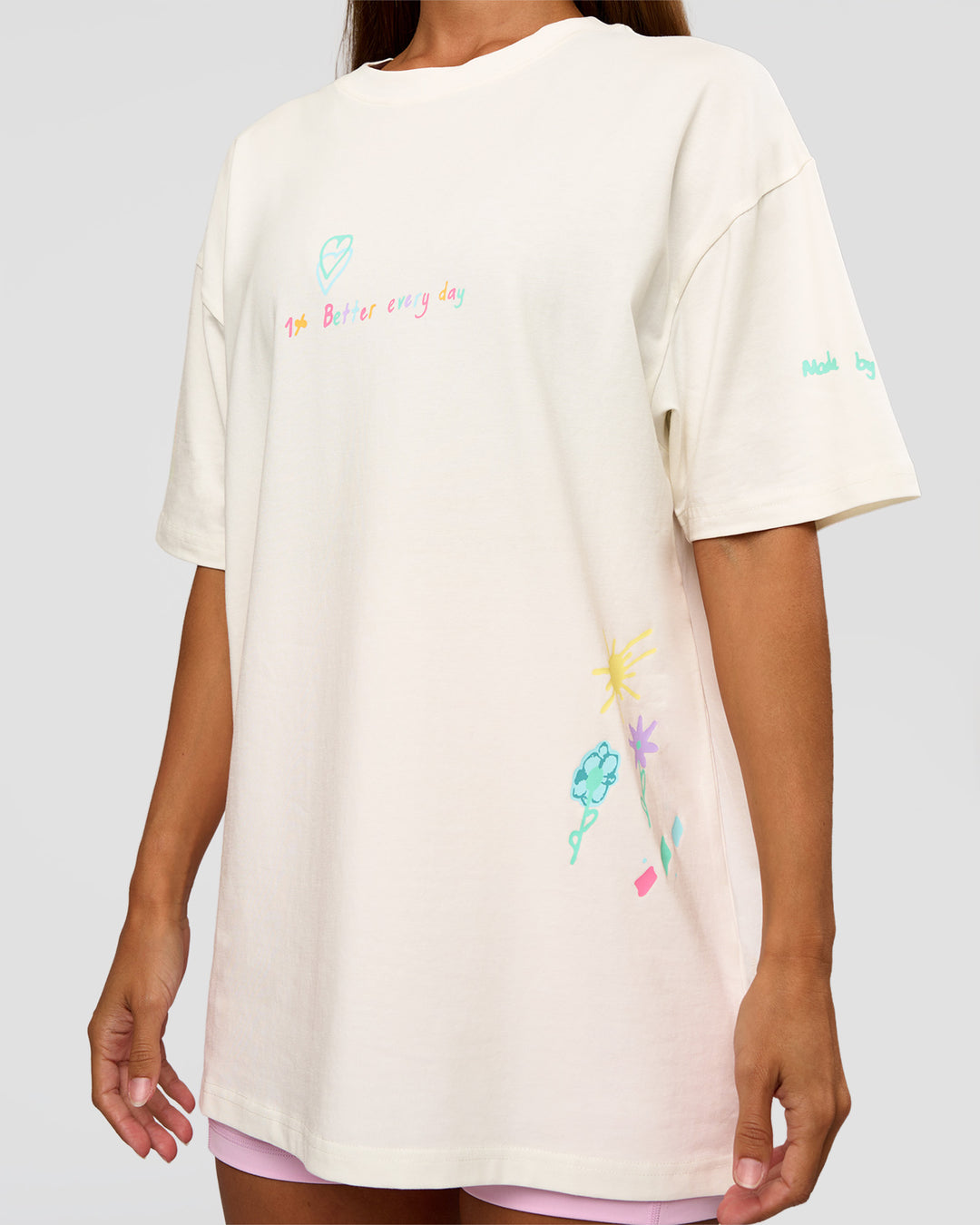 Woman wearing Mother& - view 16