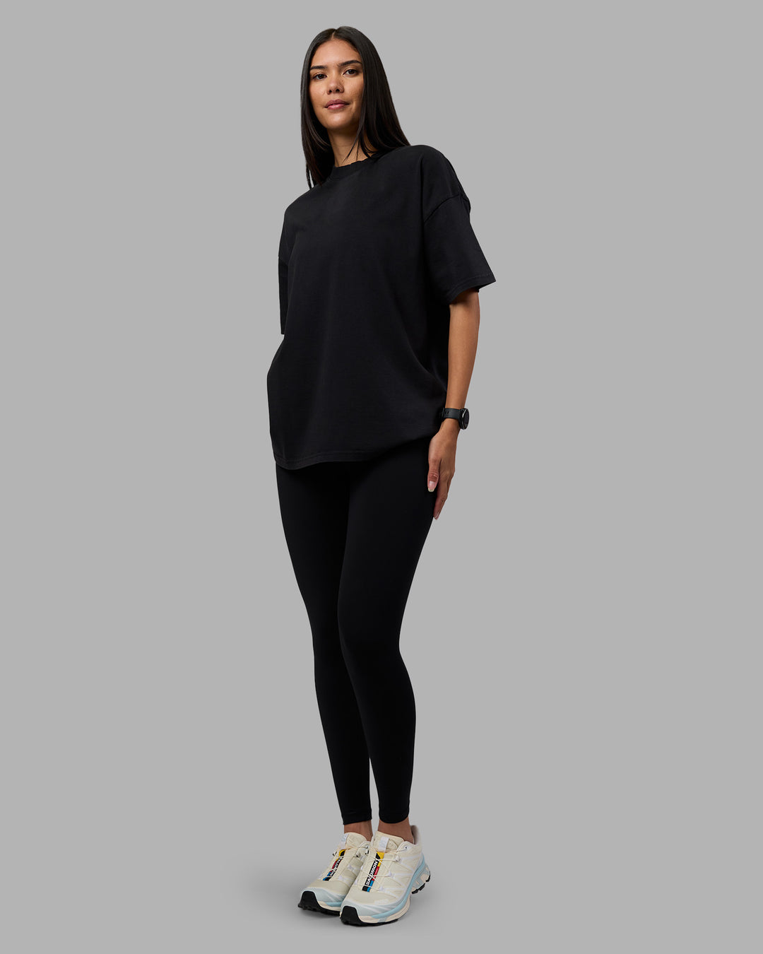 Woman wearing Move Fast Washed Heavyweight Tee Oversize - Black-Island Paradise | Model:Rhiley | Size:XS - view 11