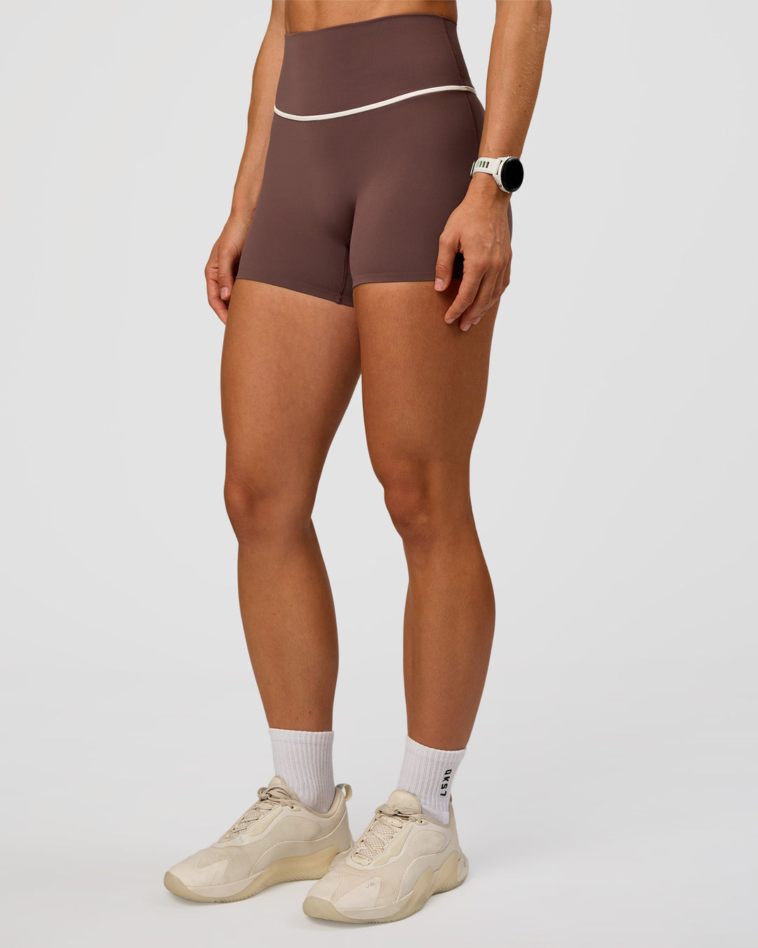 Woman wearing Pinnacle High-Rise 4" Short - Cocoa Powder-Off White | Model:Maja | Size:XS - view 9