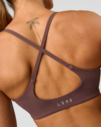 Woman wearing Pinnacle Sports Bra - Cocoa Powder | Model:Maja | Size:XS | Thumbnail Index: 1