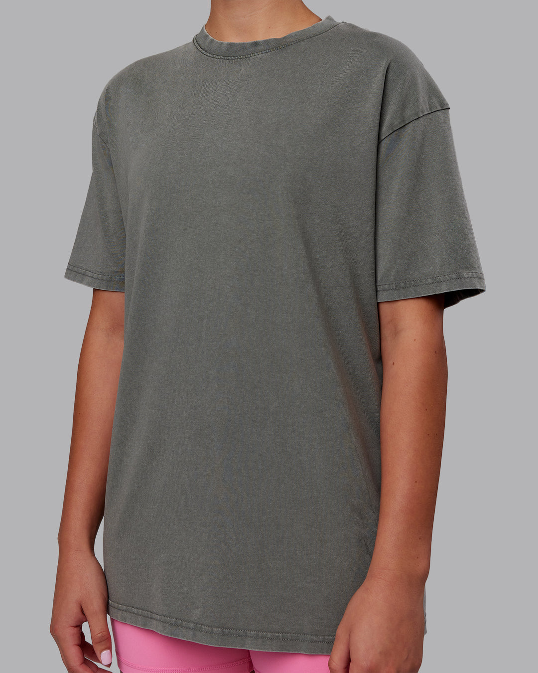 Woman wearing Rise &amp; Lift Washed FLXCotton Oversized Tee - Graphite-Purple Opulence | Model:Charlize | Size:XS - view 12