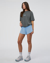 Woman wearing Runner& | Thumbnail Index: 7