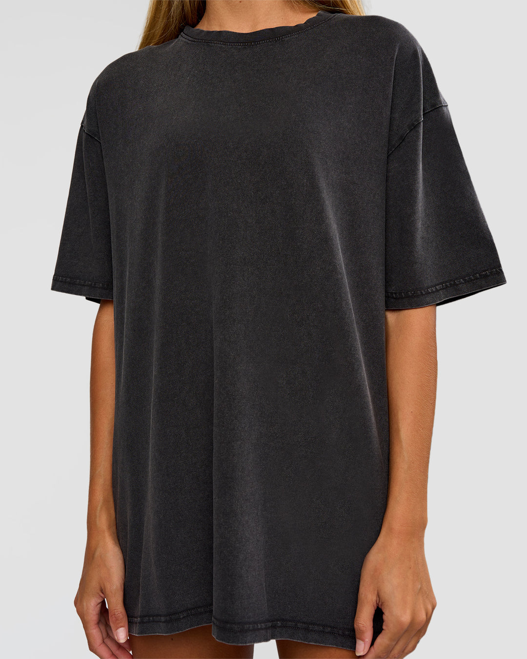 Woman wearing Shadow Mode FLXCotton Oversized Tee - Black Washed | Model:Georgia | Size:XS - view 9