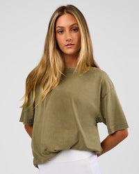 Woman wearing Shadow Mode FLXCotton Oversized Tee - Walnut Grey Washed | Model:Georgia | Size:XS | Thumbnail Index: 7