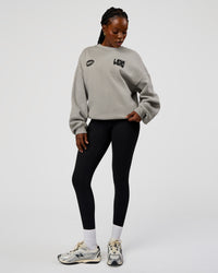 Woman wearing Static Grit Boxy Crew - Alloy-Black | Model:Ellie | Size:XS | Thumbnail Index: 11