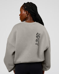 Woman wearing Static Grit Boxy Crew - Alloy-Black | Model:Ellie | Size:XS | Thumbnail Index: 7