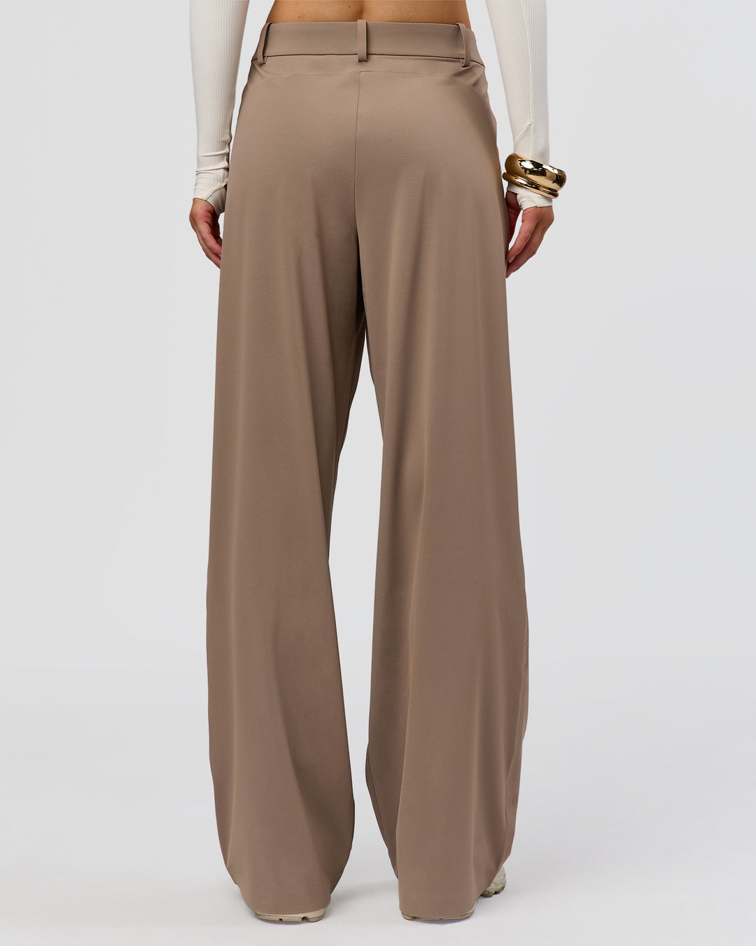 Woman wearing StretchShift Wide Leg Pant - Taupe Ash | Model:Leilani | Size:XS - view 4