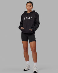 Woman wearing Structure Hoodie - Black-White | Thumbnail Index: 9