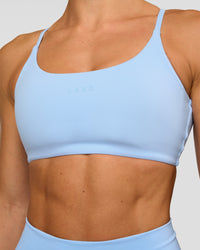 Woman wearing Twist Sports Bra - Open Air | Model:Maja | Size:XS | Thumbnail Index: 5