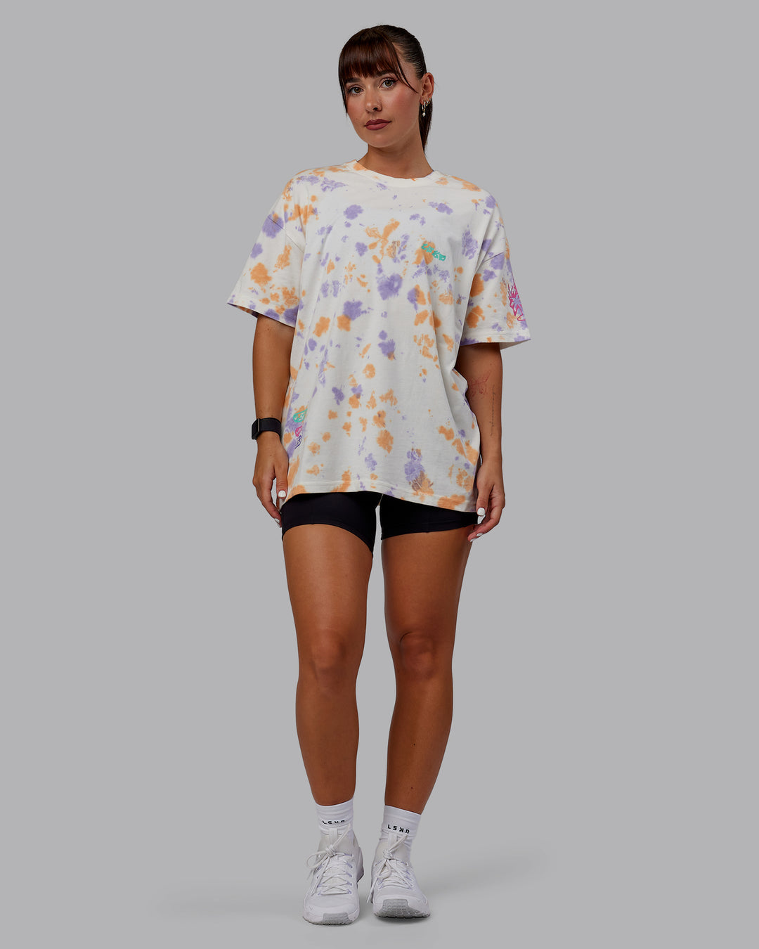 Woman wearing Unisex Washed Huntington 24 Heavyweight Tee Oversize - Tie Dye Tangerine-Dahlia Purple - view 14