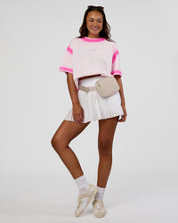 Woman wearing Urban Blur Heavyweight Unisex Oversized Tee - Off White-Ultra Pink | Model:Kirstyn | Size:XS | Thumbnail Index: 4
