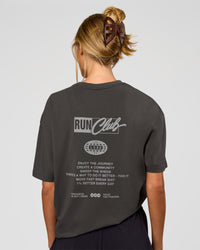 Woman wearing Values Run Club FLXCotton Tee - Dark Storm-Alloy | Model:Georgia | Size:XS | Thumbnail Index: 4