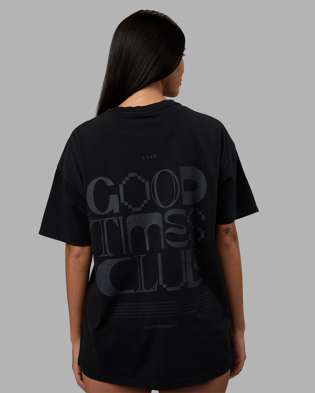 Woman wearing Variation Heavyweight FLXCotton Oversized Tee - Black-Black | Model:Rhiley | Size:XS - view 8