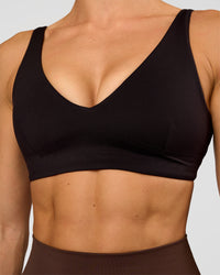 Woman wearing Vitality Sports Bra - Black | Model:Maja | Size:XS | Thumbnail Index: 3