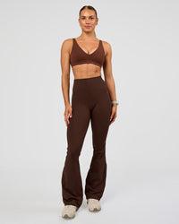 Woman wearing Vitality Sports Bra - Hot Chocolate | Model:Maja | Size:XS | Thumbnail Index: 2