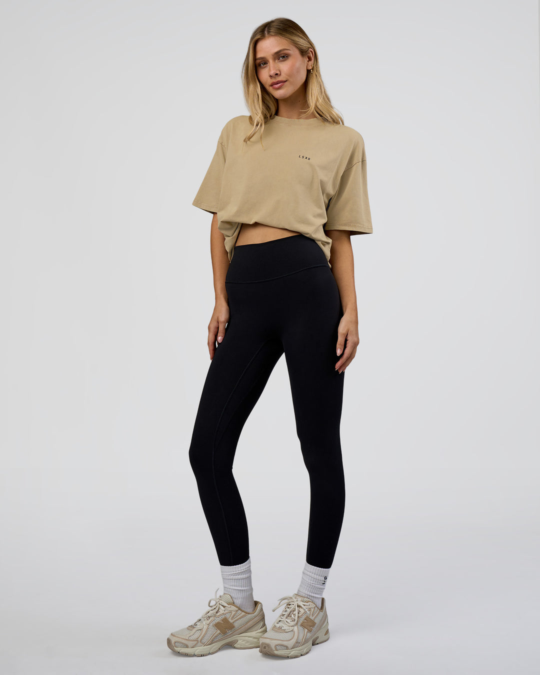 Woman wearing We Love This  FLXCotton Oversized Tee - Greige Washed-Black | Model:Leilani | Size:XS - view 8