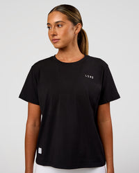 Woman wearing VS6 FLXCotton Regular Fit Tee - Black-White | Model:Charli | Size:XS | Thumbnail Index: 1