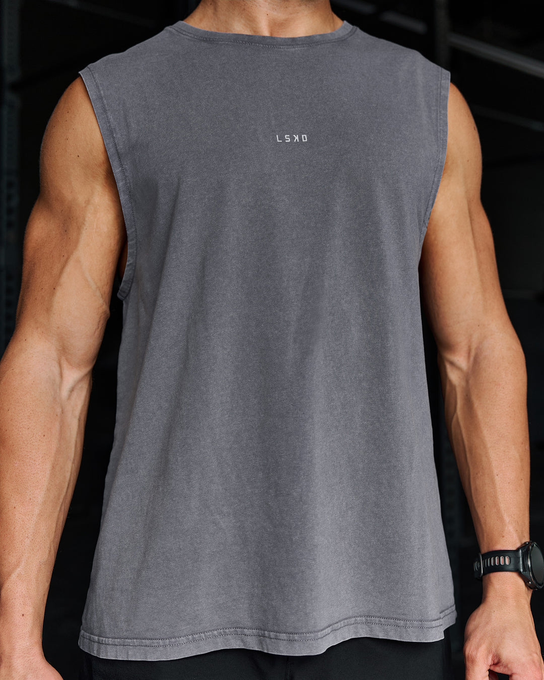 Campaign image of Base FLXCotton Tank Regular Fit -8cm - Dark Storm Washed - view 8
