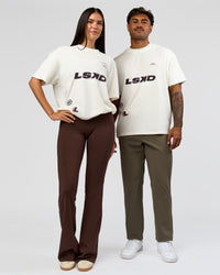 Duo wearing League Heavyweight FLXCotton Oversized Tee - Off White-Ground Coffee | Model:Xs | Size:L | Model:League | Size:RHILEY | Thumbnail Index: 0