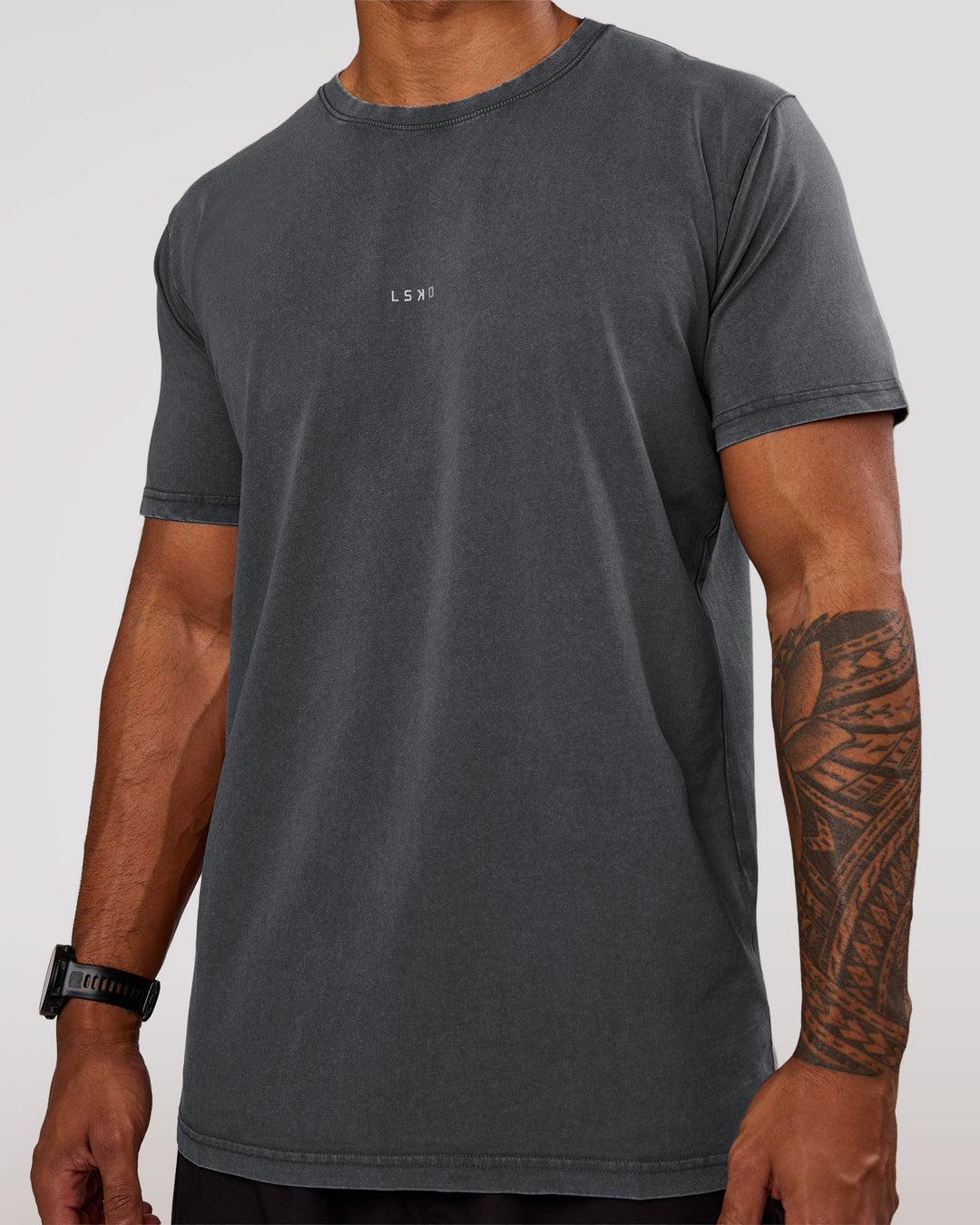 Man wearing Base FLXCotton Tee Oversized - Dark Storm Washed | Model:Xav | Size:L - view 2