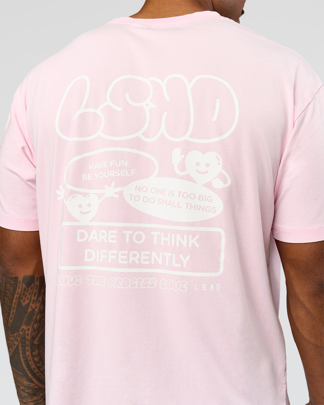 Man wearing Dare To Think FLXCotton Tee Oversize - Marshmallow Washed-White | Model:Xav | Size:L - view 2