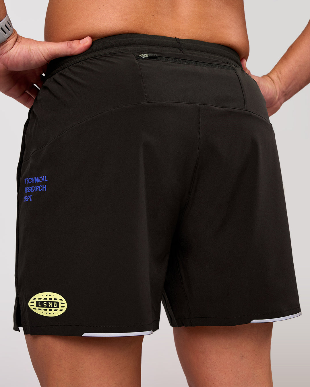 Man wearing Pace 5" Lined Running Short - Game Plan Black | Model:Xav | Size:L - view 5