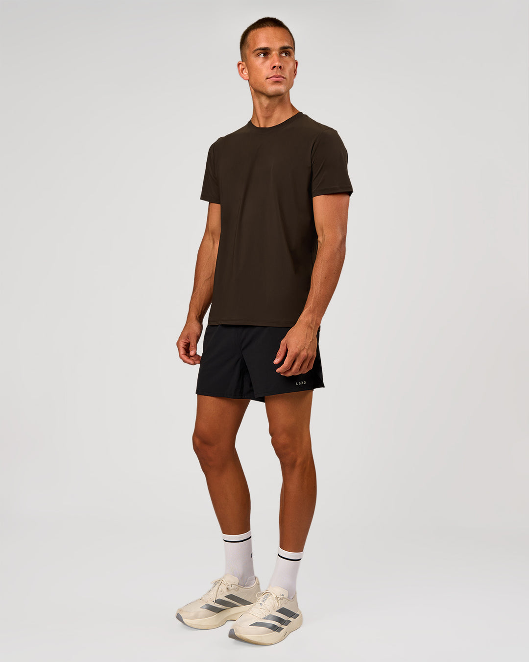 Man wearing Cadence Swift Tee - Ground Coffee | Model:Albert | Size:M - view 5
