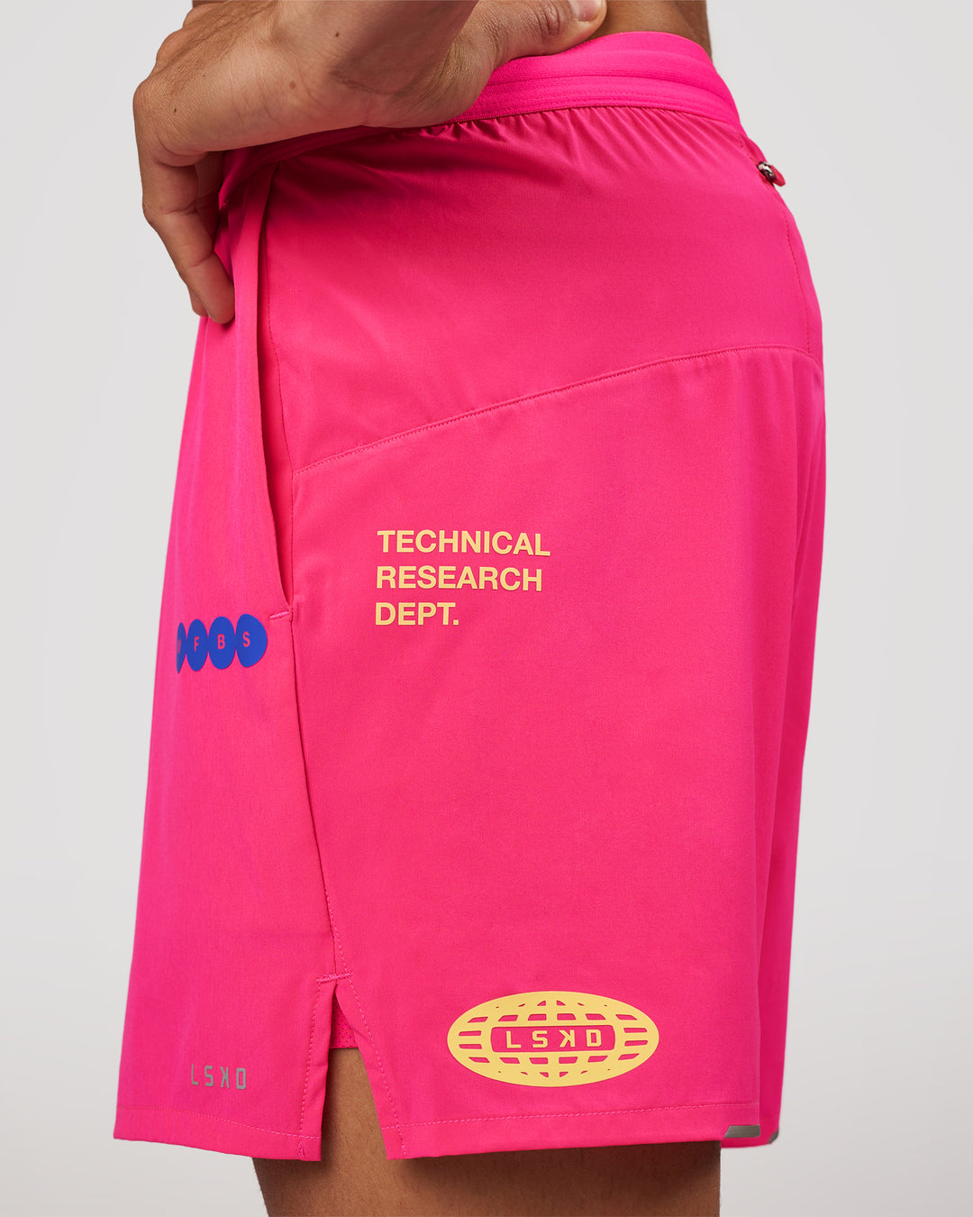 Man wearing Pace 5" Lined Running Short - Game Plan Ultra Pink | Model:Albert | Size:M - view 8