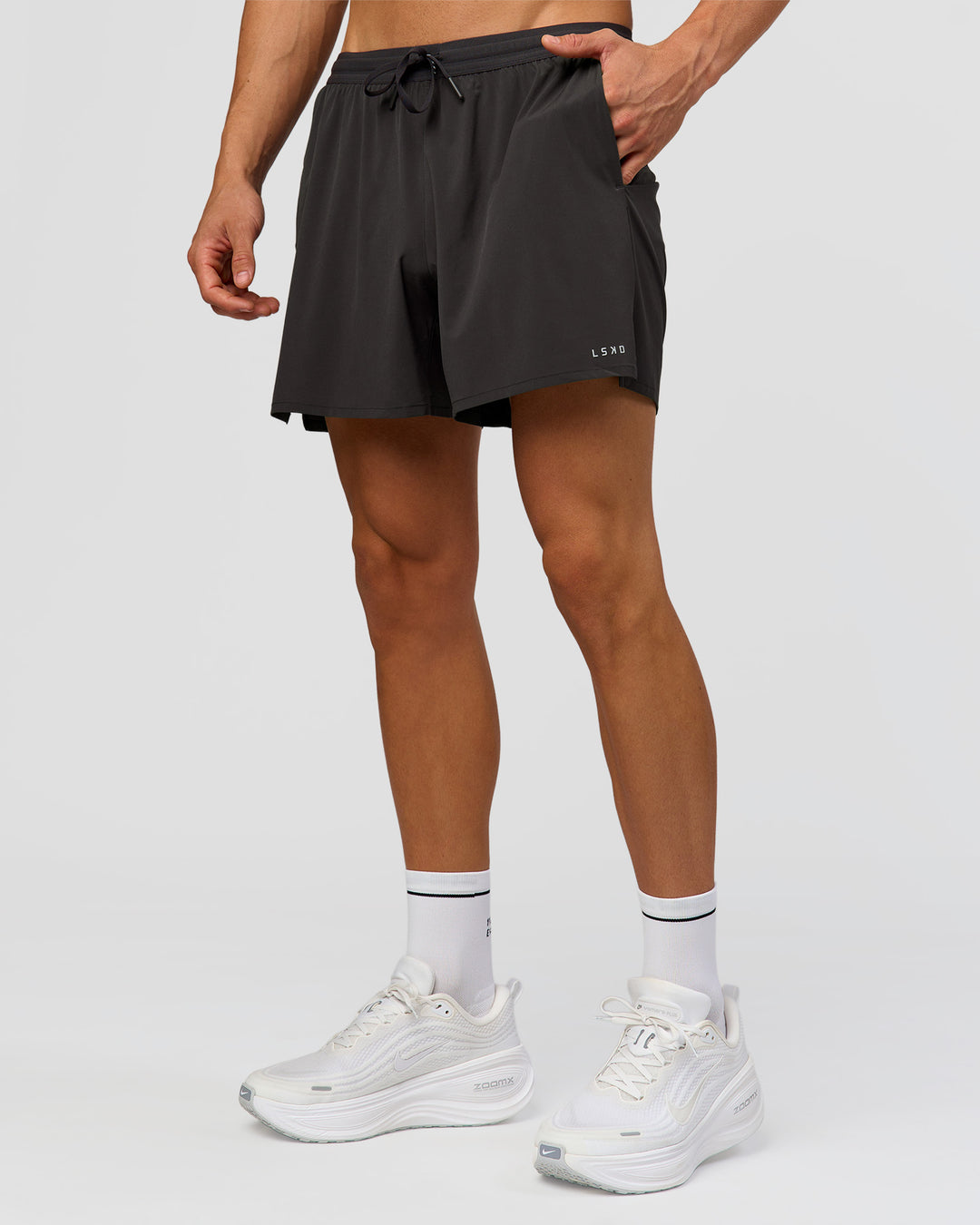 Man wearing Pace 5" Running Short - Black-Onyx | Model:Albert | Size:M - view 3