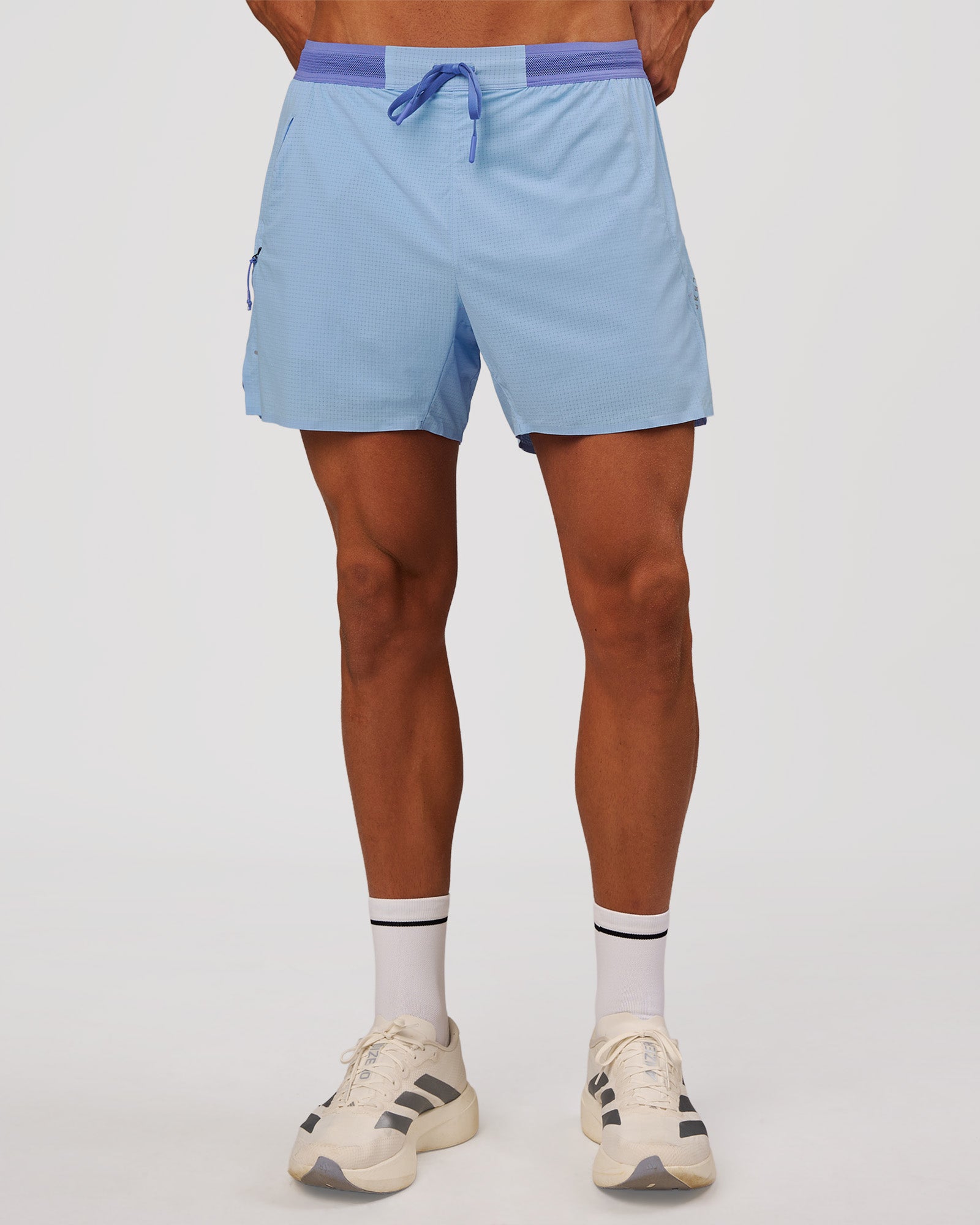 Man wearing UltraAir 5" Lined Performance Short - Bluebell | Model:Albert | Size:M