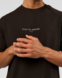 Man wearing VS1 Enjoy The Journey FLXCotton Oversize Tee - Ground Coffee | Model:Albert | Size:M | Thumbnail Index: 11