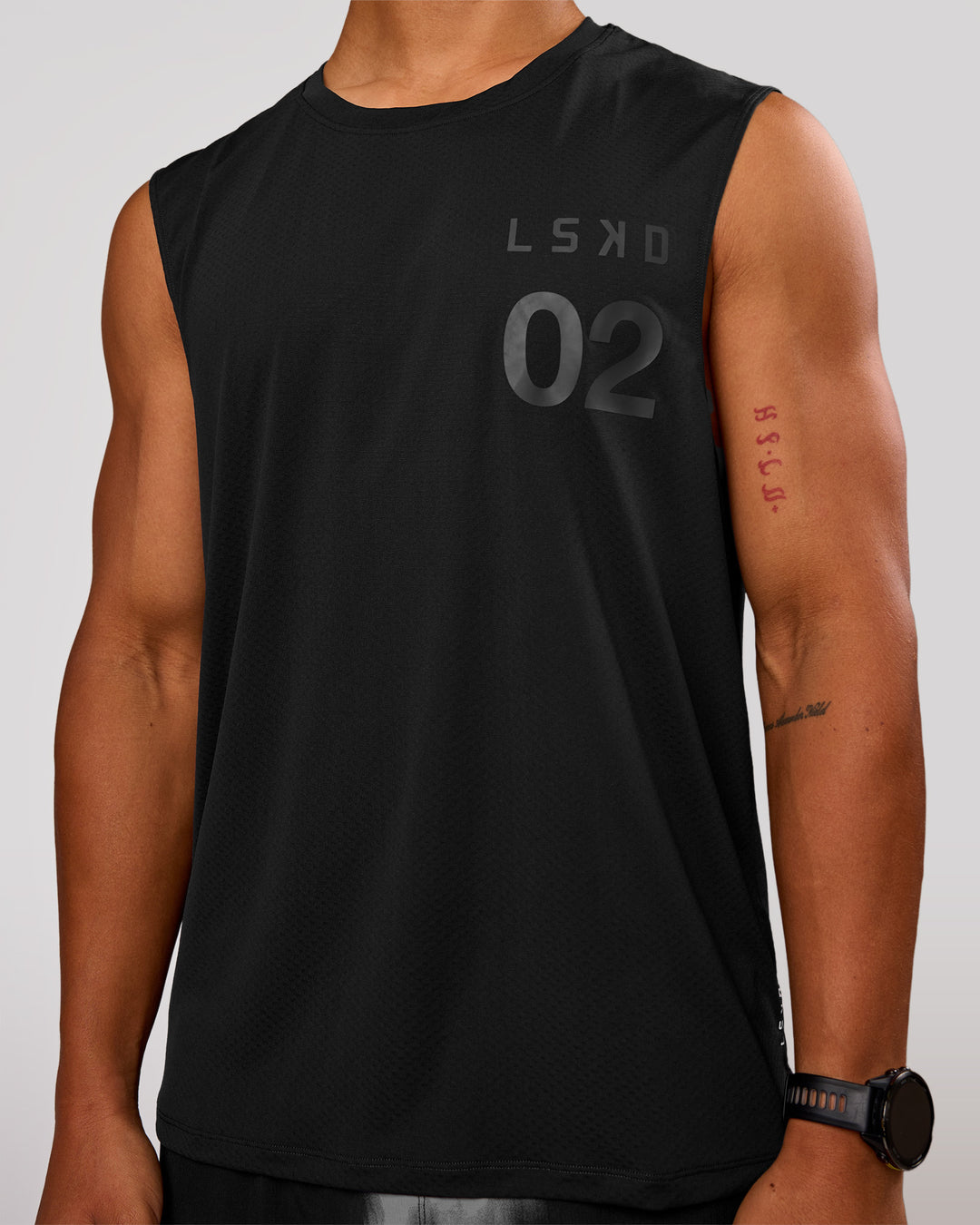 Man wearing Game Plan Rep Muscle Training Tank - Black-Onyx | Model:George | Size:M - view 2