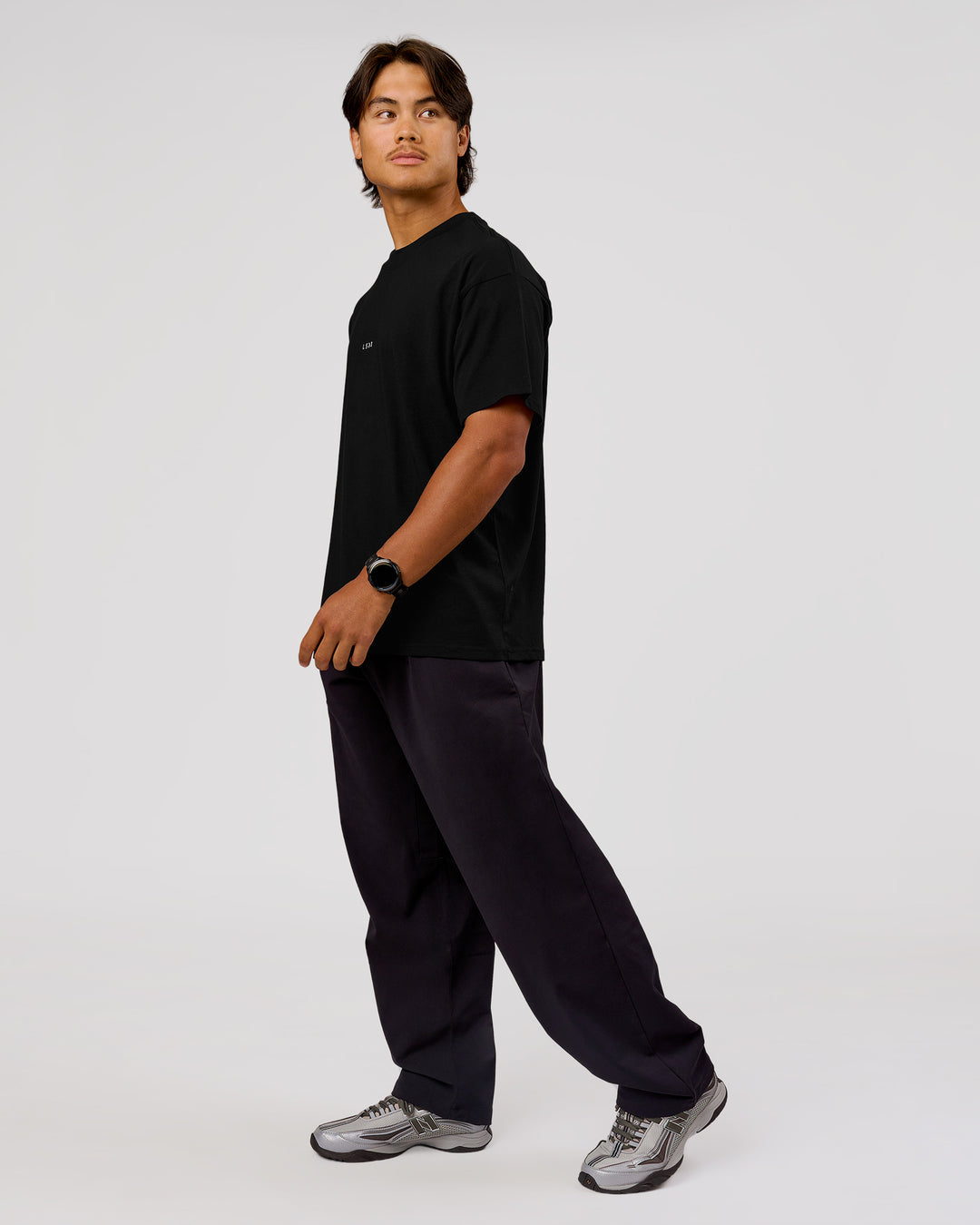Man wearing VS26 1% Better FLXCotton Oversize Tee - Black-White | Model:George | Size:M - view 12