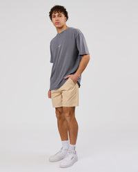 Man wearing Magma FLXCotton Oversize Tee  - Dark Storm Washed-Lemon | Model:Leandro | Size:M | Thumbnail Index: 9